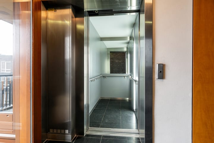 Foto 37 van Rijngraafstraat 64