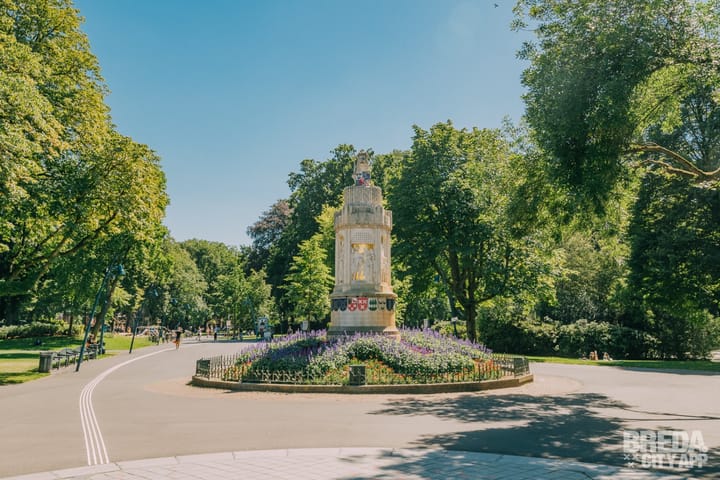 Foto 41 van Rijngraafstraat 64