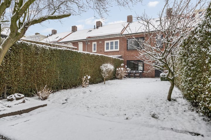 Foto 42 van Dr. Struyckenstraat 139