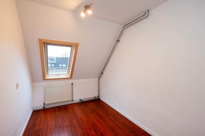 Foto 16 van Waterleliestraat 30