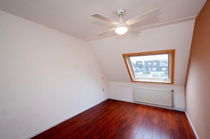 Foto 19 van Waterleliestraat 30