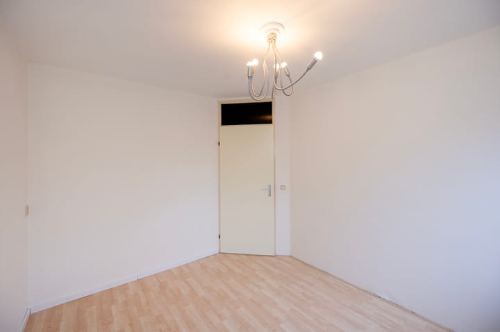 Foto 21 van Waterleliestraat 30