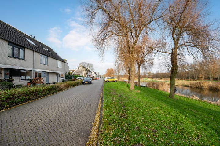 Foto 32 van Waterleliestraat 30