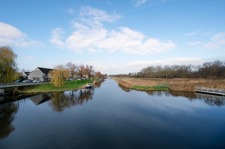 Foto 34 van Waterleliestraat 30