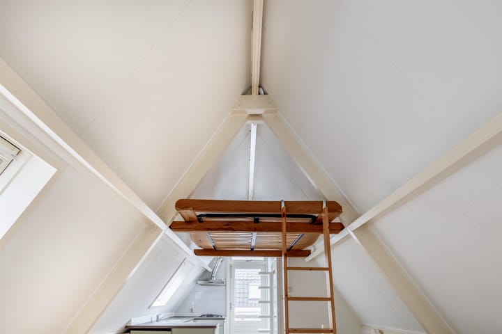 Foto 24 van Middelstegracht 19