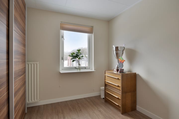 Foto 22 van Vennen 64