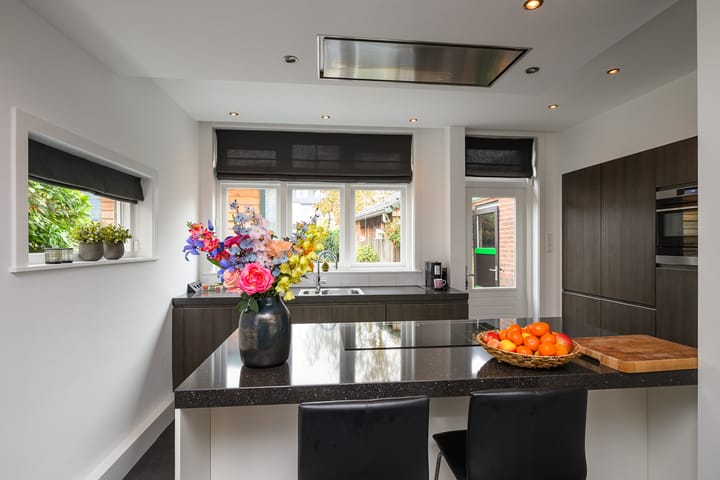 Foto 2 van Neuweg 112