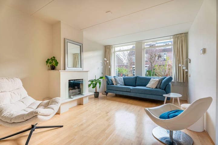 Foto 2 van J.C. Bloemlaan 13