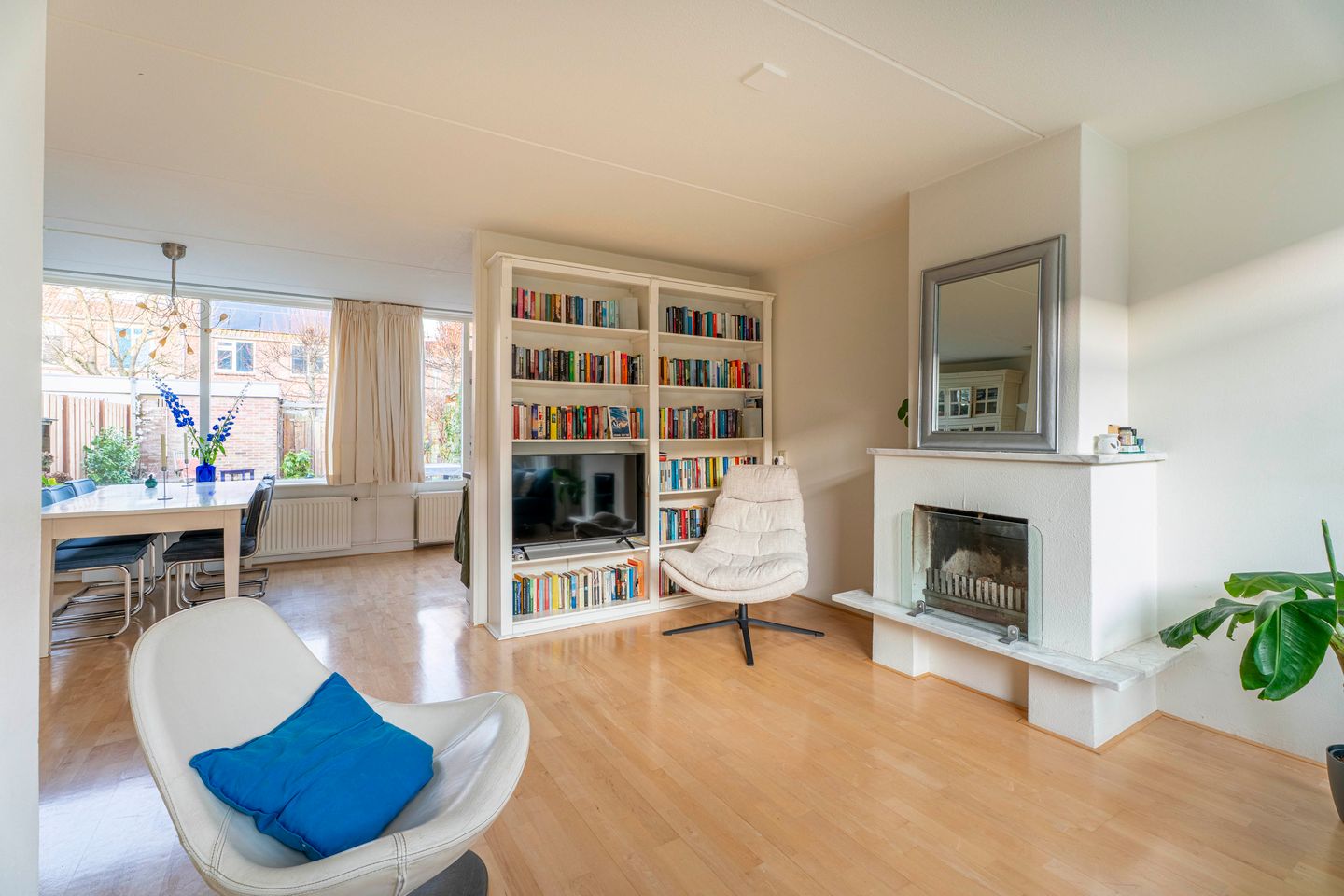 Foto 4 van J.C. Bloemlaan 13