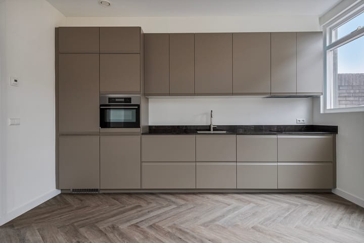 Foto 14 van Hoogstraat 381