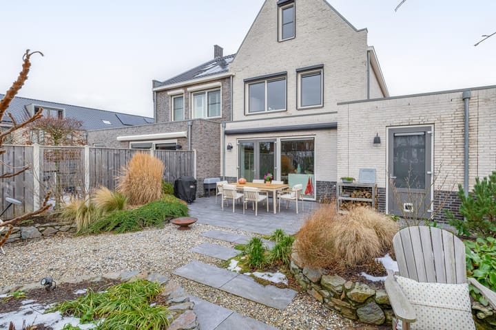 Foto 27 van Bever 33