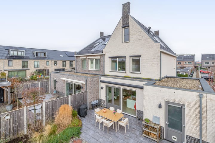 Foto 29 van Bever 33