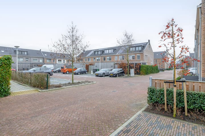 Foto 50 van Bever 33