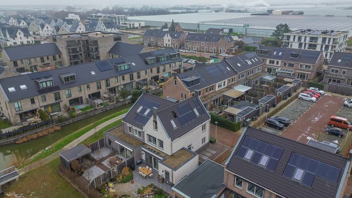 Foto 53 van Bever 33