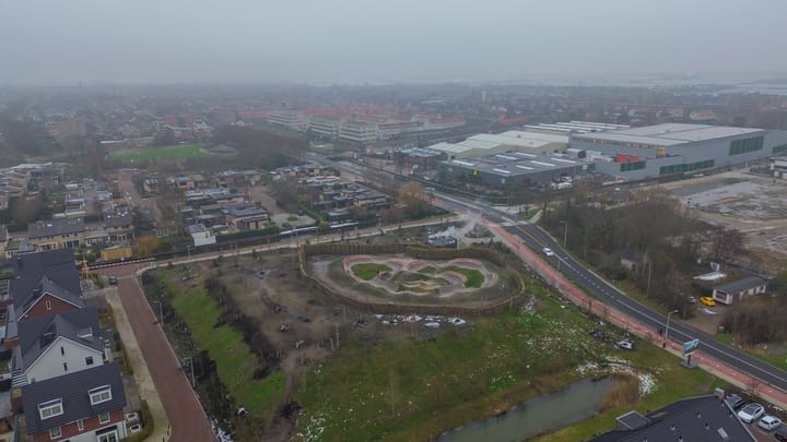 Foto 55 van Bever 33