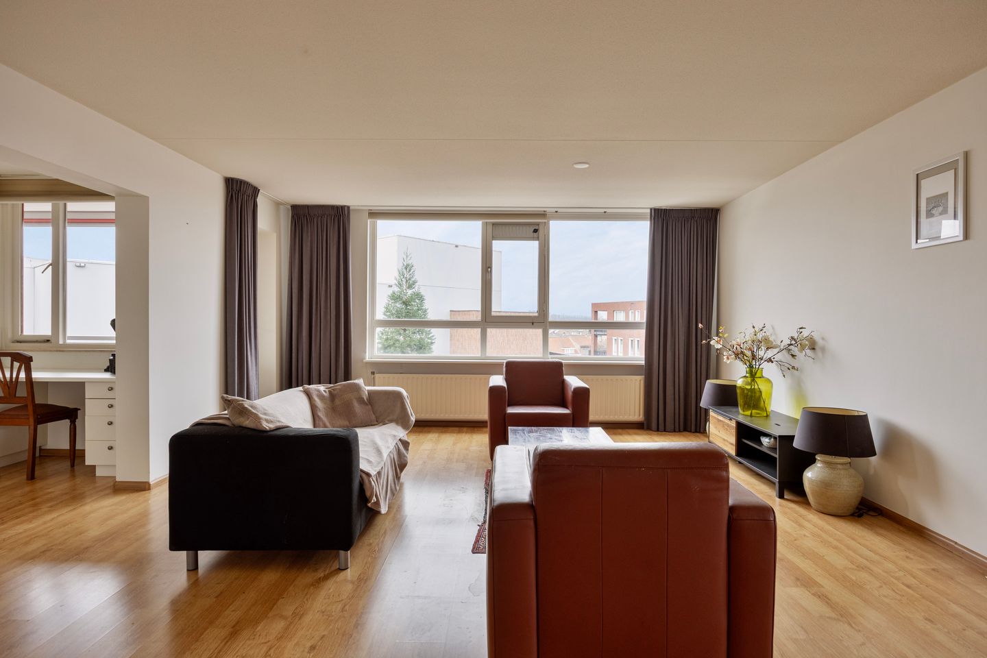 Foto 14 van Waterlooplein 303