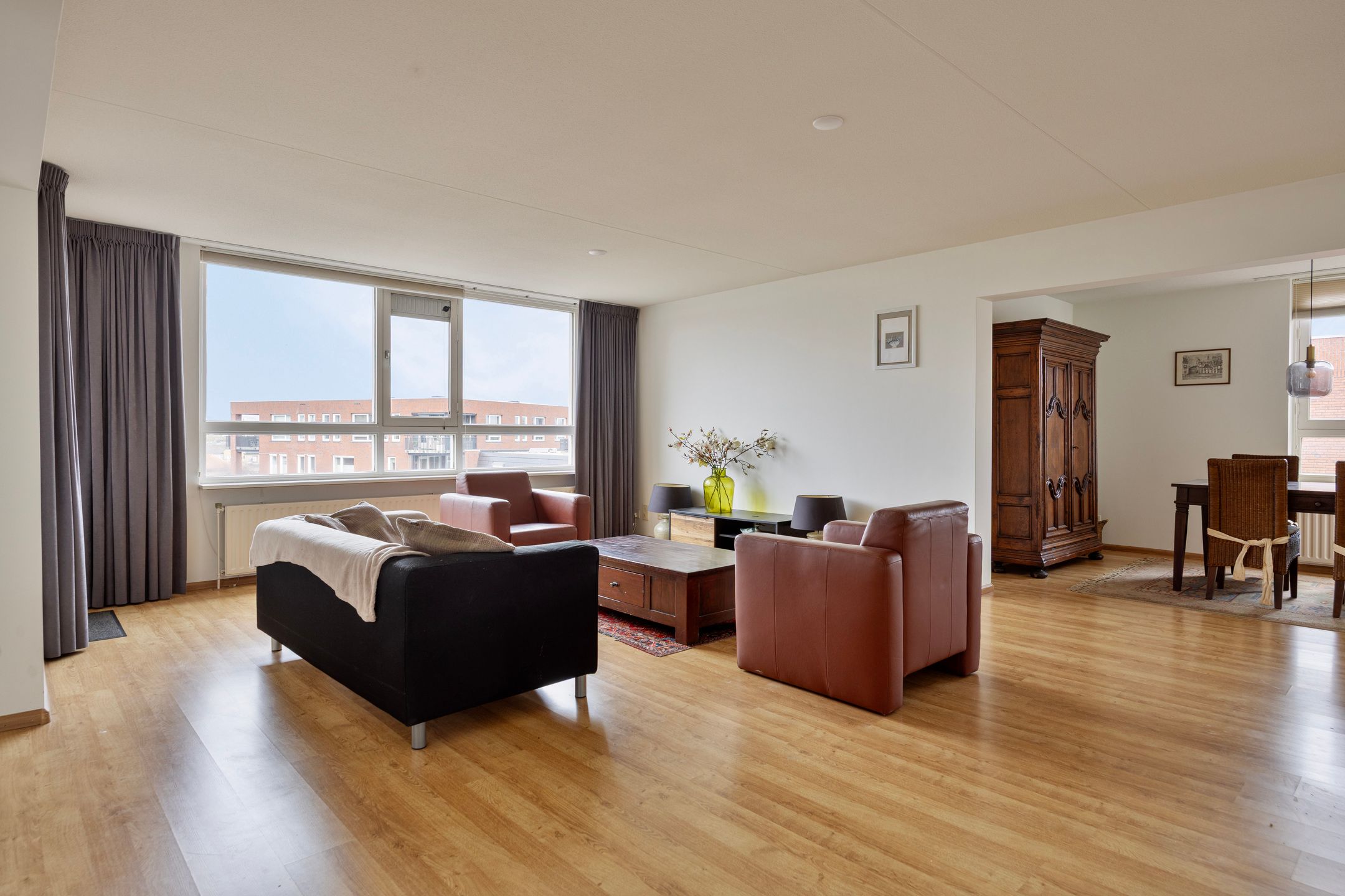 Foto 15 van Waterlooplein 303