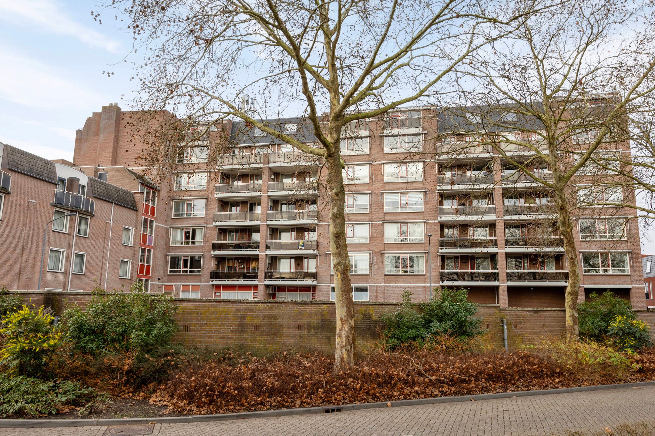 Foto 33 van Waterlooplein 303