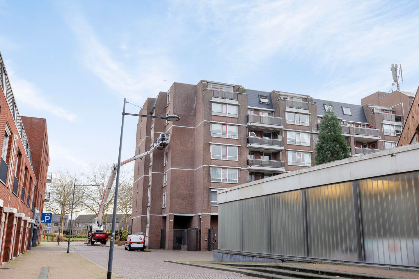 Foto 35 van Waterlooplein 303