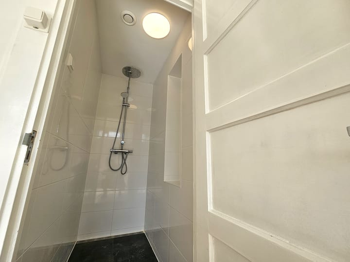 Photo 13 of Dordtselaan 204-B