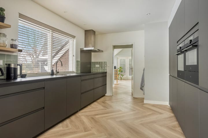 Foto 14 van Van Royenstraat 5