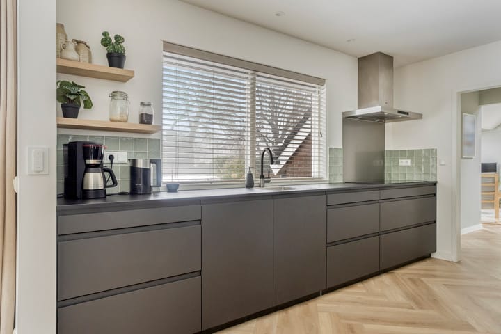 Foto 16 van Van Royenstraat 5