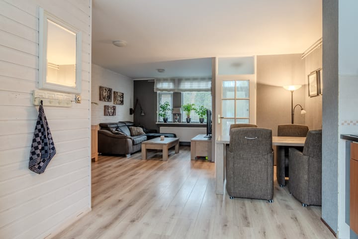 Foto 10 van Landauerstraat 36