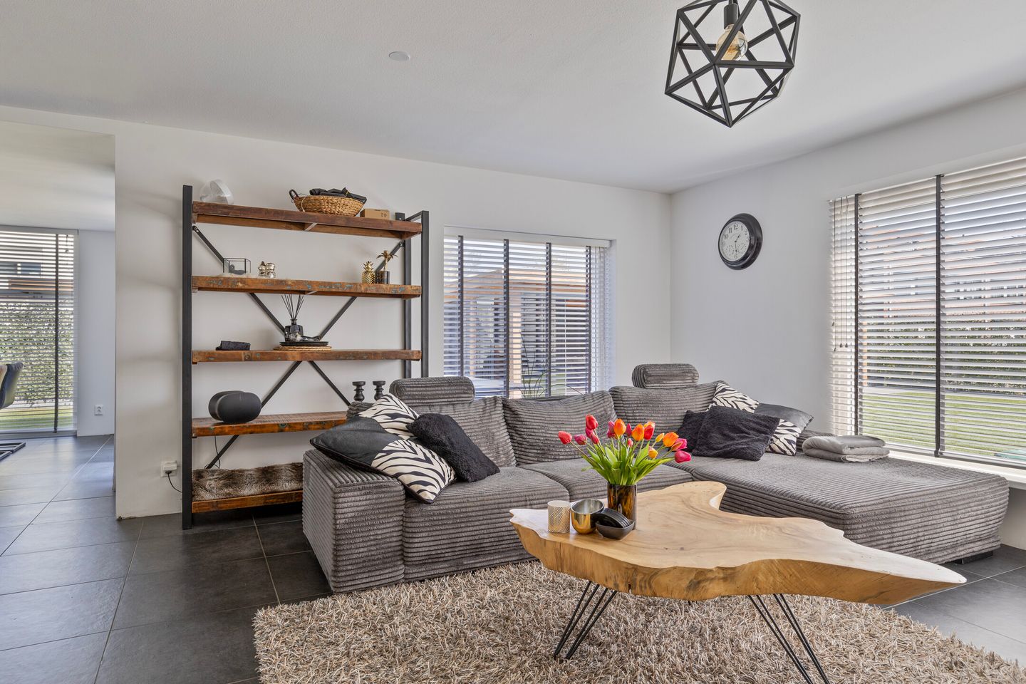 Photo 10 of W.F. Hermansstraat 80