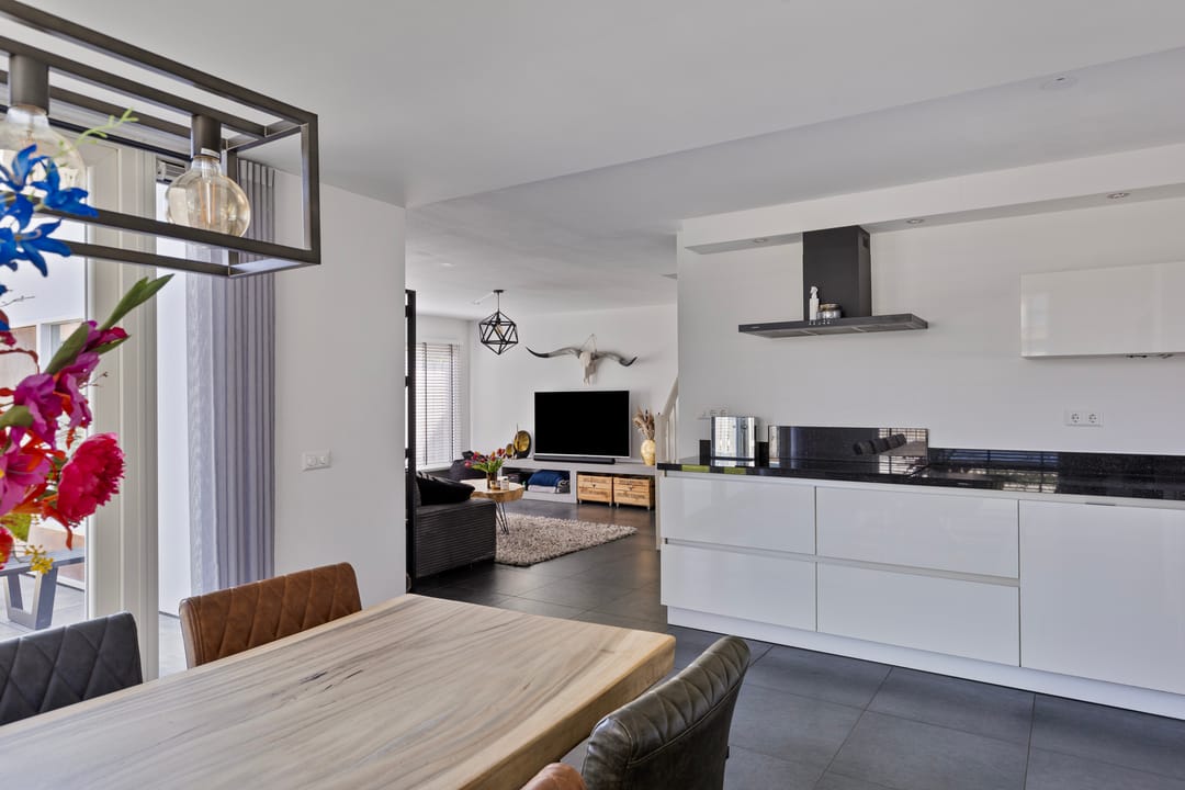 Photo 16 of W.F. Hermansstraat 80