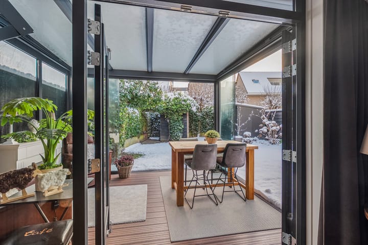 Photo 12 of Emmastraat 38