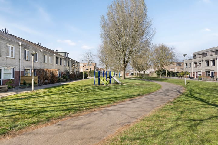 Foto 41 van W.F. Hermansstraat 80