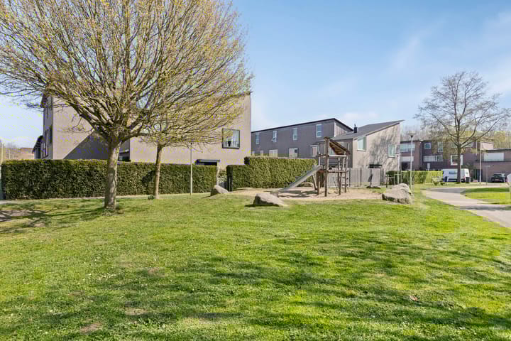 Foto 44 van W.F. Hermansstraat 80