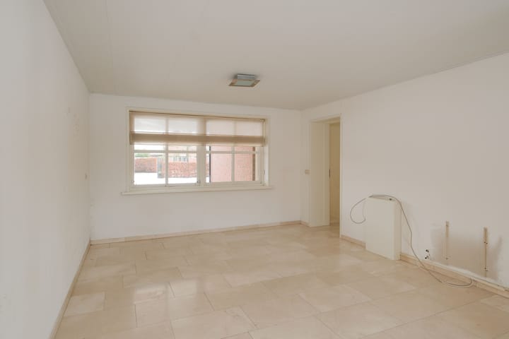 Foto 16 van Bruglaan 66