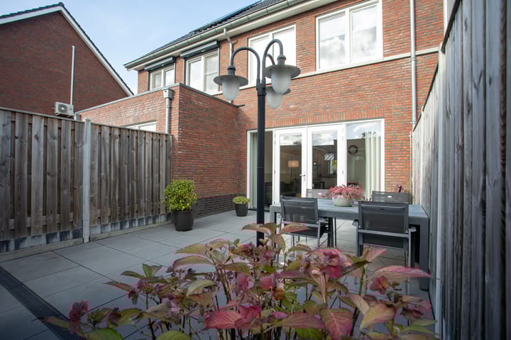 Foto 2 van Jan Jansweg 90-D