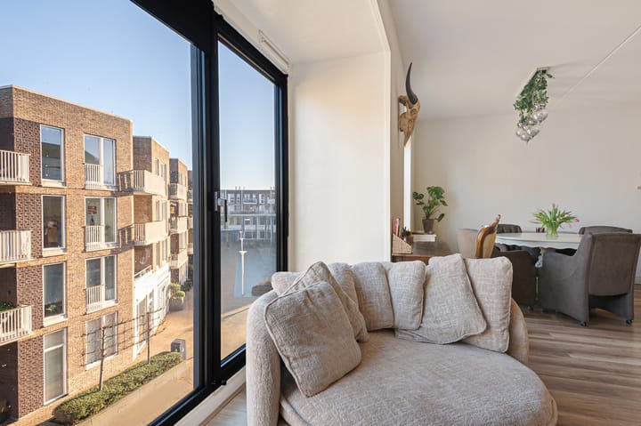 Photo 11 of Louis Davidsstraat 70