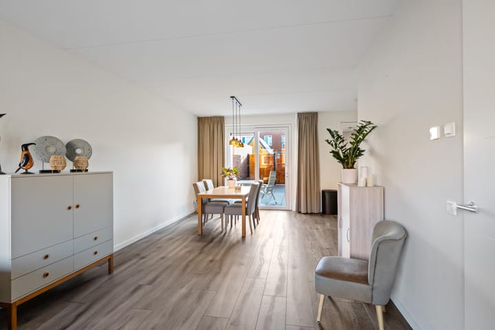 Photo 13 of Houwerdastraat 39