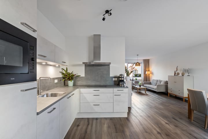 Photo 14 of Houwerdastraat 39