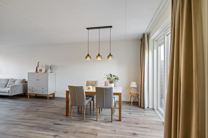 Photo 15 of Houwerdastraat 39