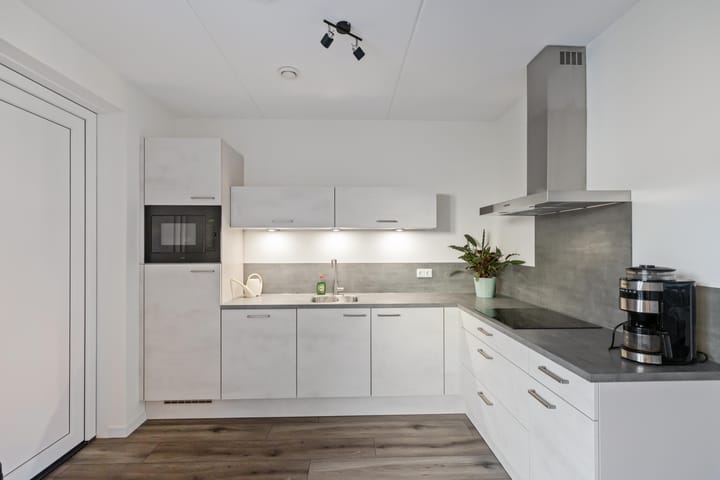 Photo 18 of Houwerdastraat 39