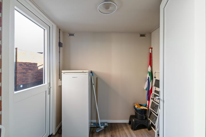 Photo 19 of Houwerdastraat 39