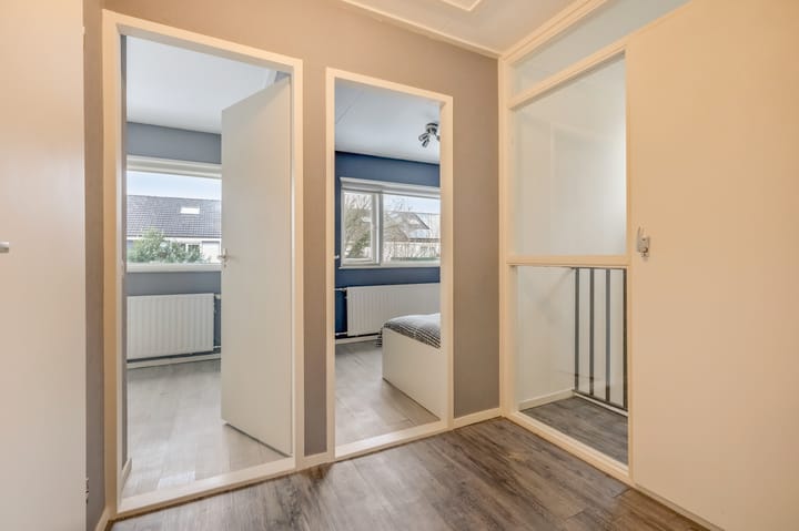 Foto 29 van Hans Memlingstraat 10