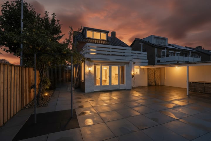 Photo 2 of Graaf Reinaldstraat 25