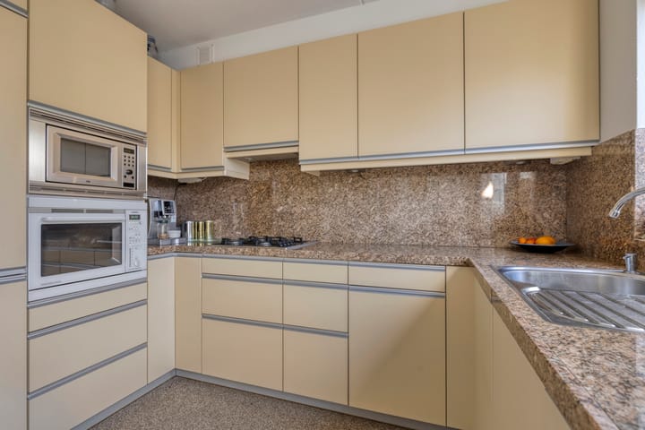 Foto 16 van Ekster 13