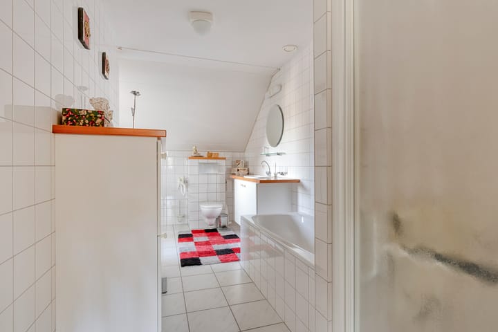 Foto 24 van Ekster 13