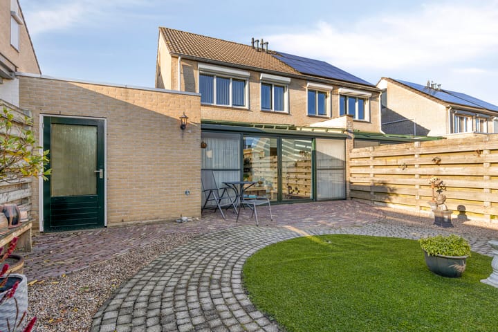 Foto 40 van Ekster 13