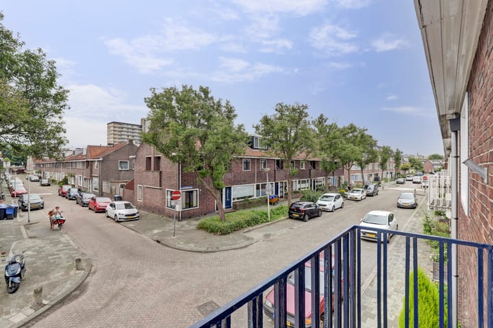 Photo 24 of Eerste Hieronymus van Alphenstraat 27