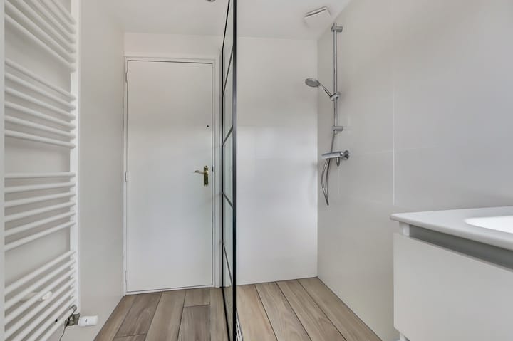 Photo 26 of Eerste Hieronymus van Alphenstraat 27