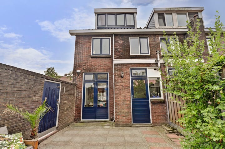 Photo 36 of Eerste Hieronymus van Alphenstraat 27