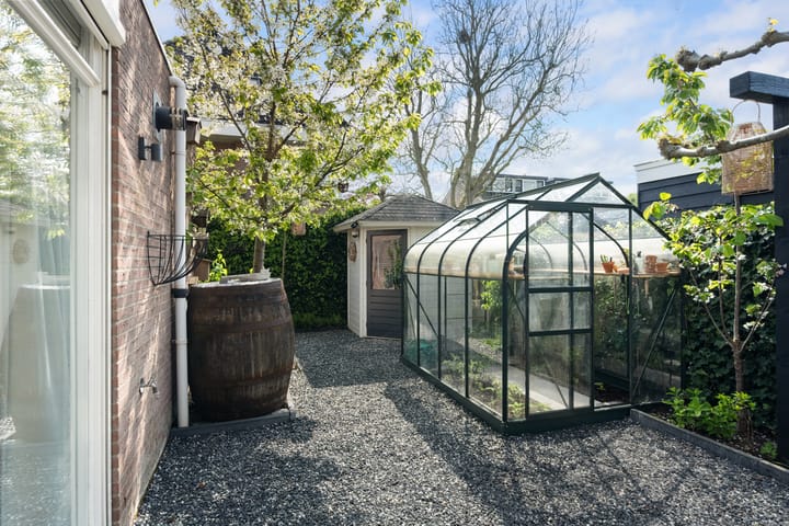 Photo 26 of Huibert van der Hoekpln 1