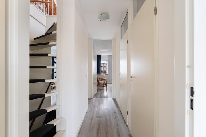 Foto 25 van Van Gochstraat 79